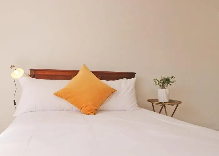 Gorgeous Three Bedroom Townhouse In Clifton Prázdninový dům *